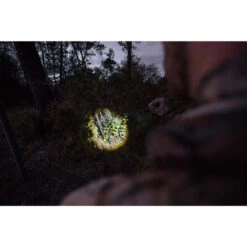Lampe Torche Chasse 100 Lumens Zoom Noir -Pêche Promotion Boutique lampe torche chasse 100 lumens zoom noir 7
